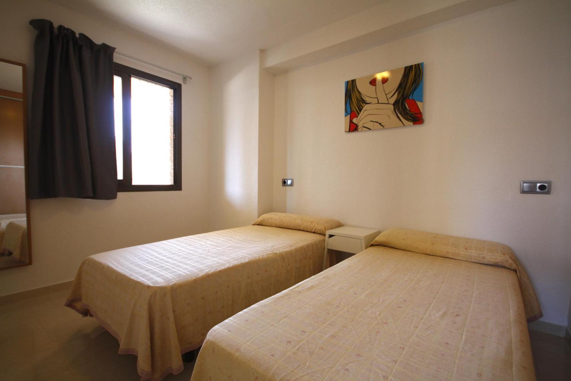 Apartamentos Maysan Benidorm Rom bilde